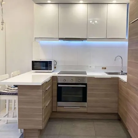Apartmán Aura Torunska 15 *